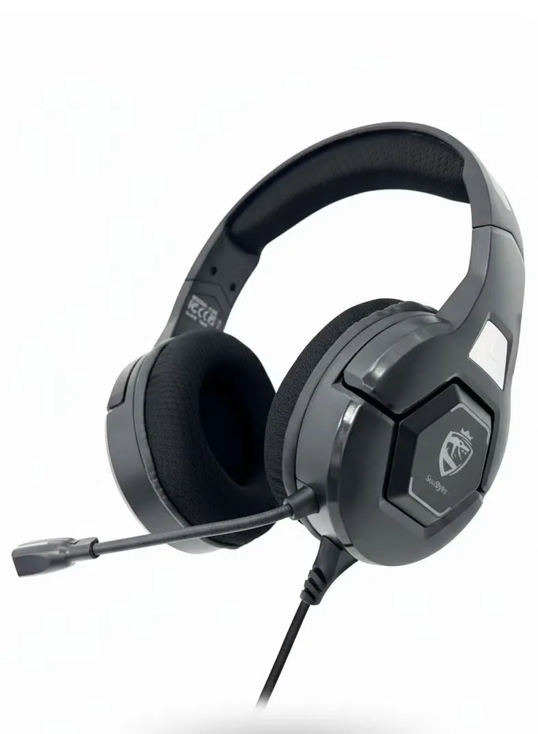 Soulbytes S100 Pro Gaming Wired Headset S100 wired gaming headset in black with RGB LED lights and a noise-canceling microphone